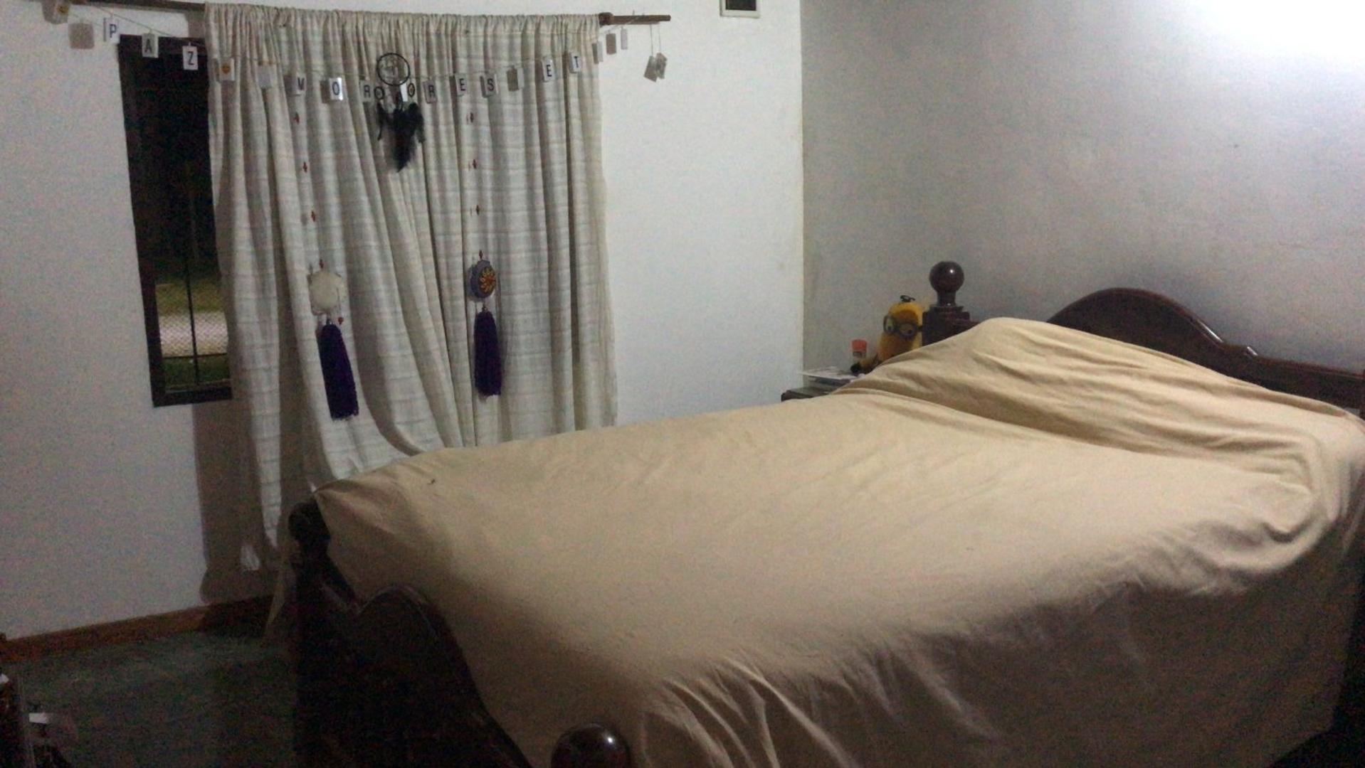 Casa en Venta con 4 cocheras