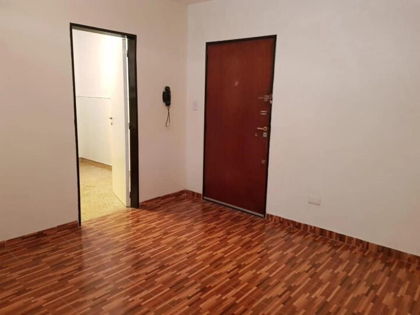 Departamento en Venta en San Justo, USD 40.000