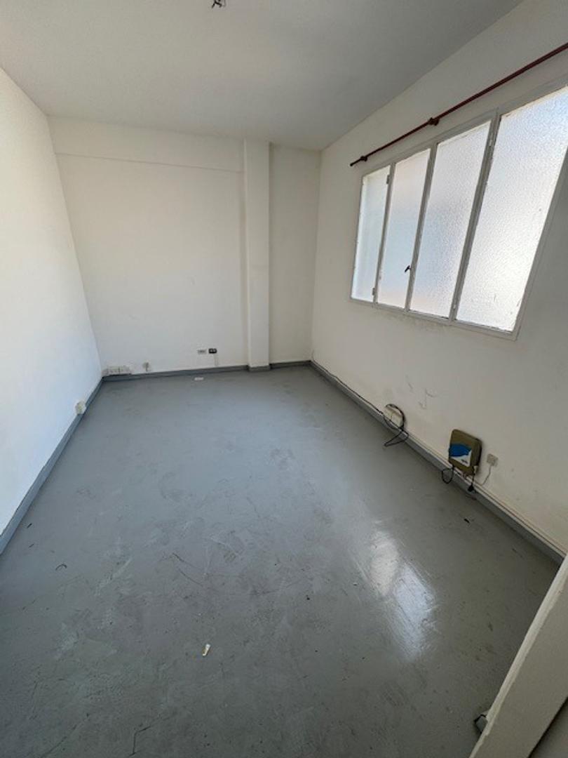 VENTA OFICINA SAN MARTIN CENTRO
