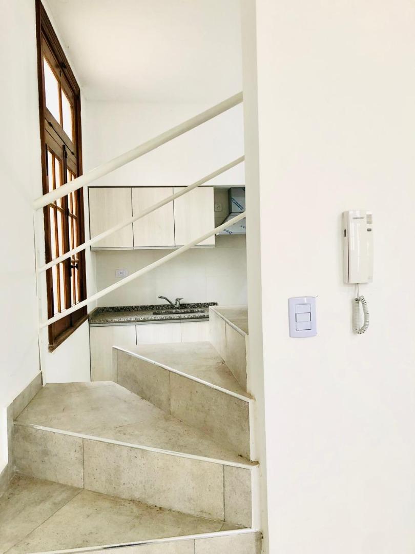 Departamento en Alquiler en Bella Vista, $ 1.200.000