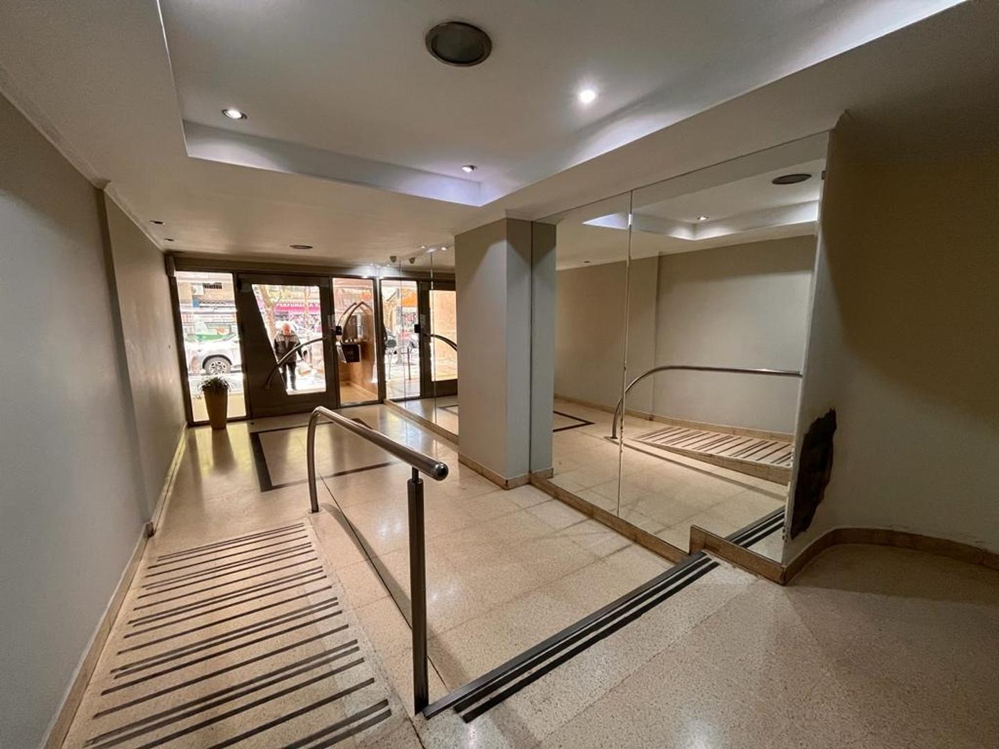 Güemes 52 , Piso 11