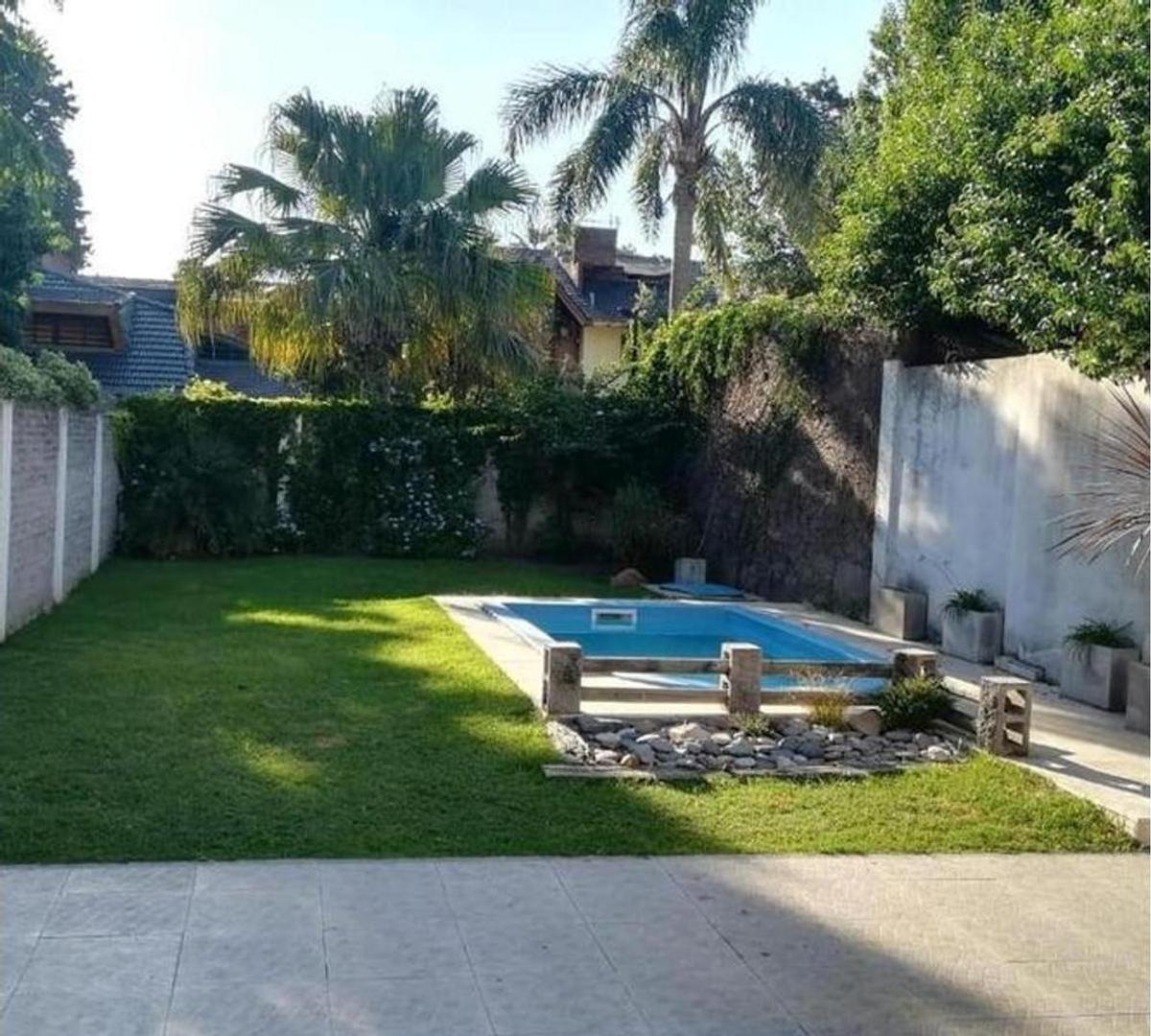 Casa en Venta en Ituzaingo, USD 230.000