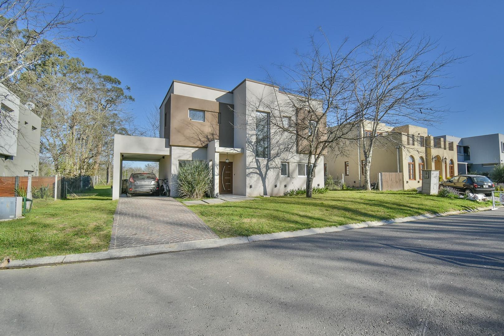 Casa en Venta de 4 dormitorios