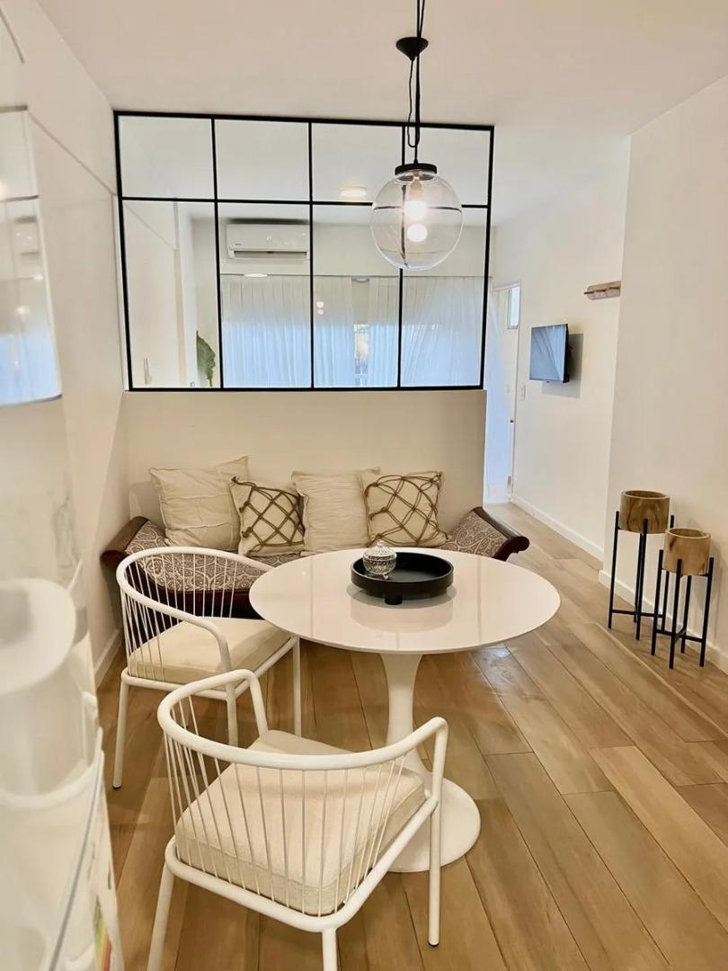 Av. Luis María Campos 134