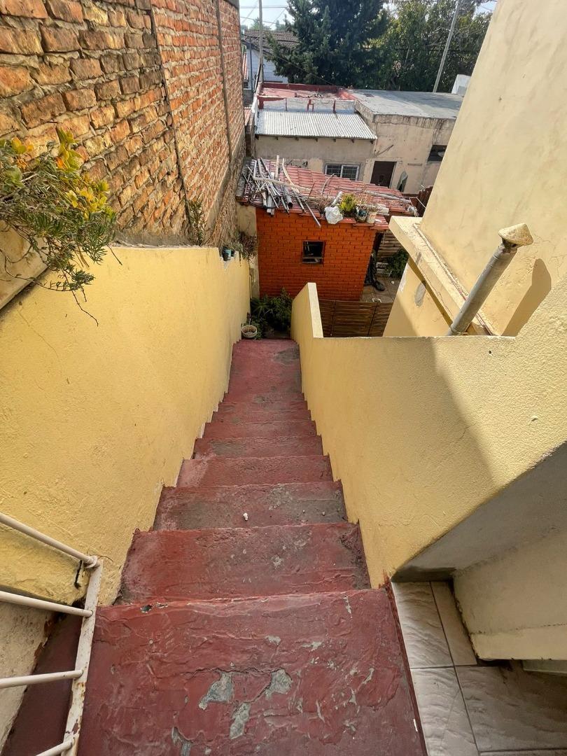 PH 4 AMBIENTES EN VILLA LUZURIAGA CON COCHERA