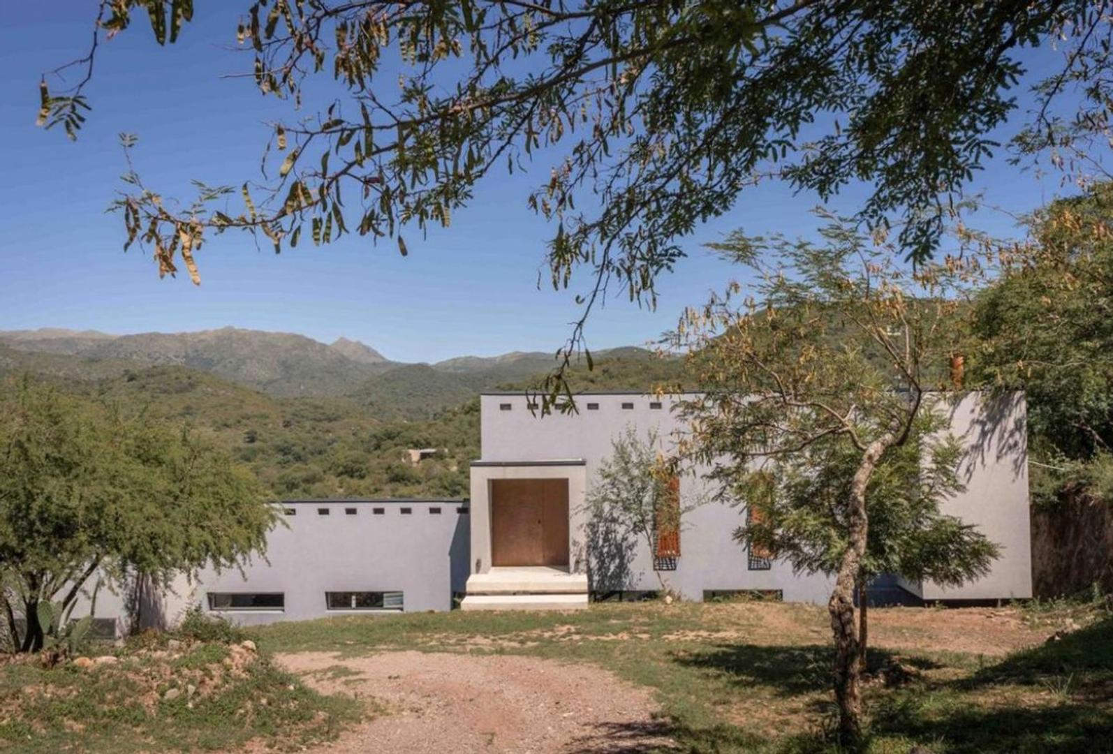 Corral de Barrancas 100