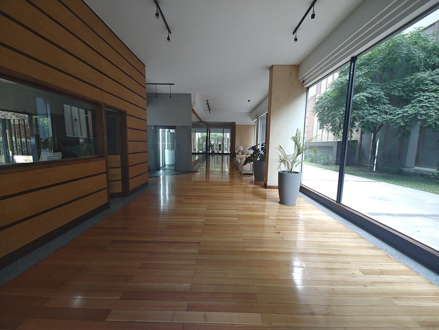 Departamento en Alquiler de 4 ambientes