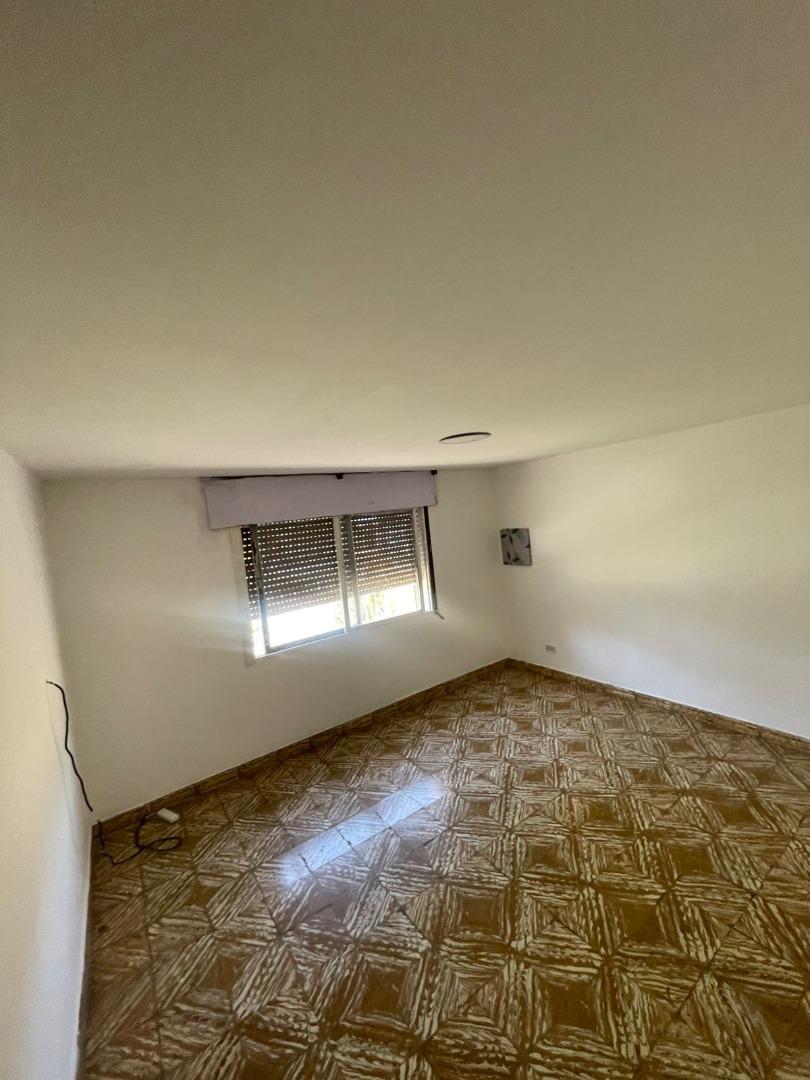 CASA EN VENTA 3 DORMITORIOS EN ALTO ALBERDI