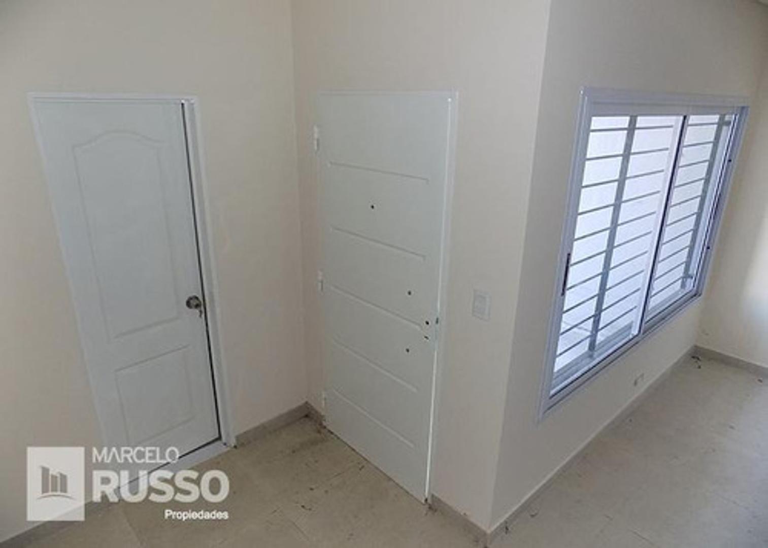 Depto Tipo Casa en Venta de 4 ambientes