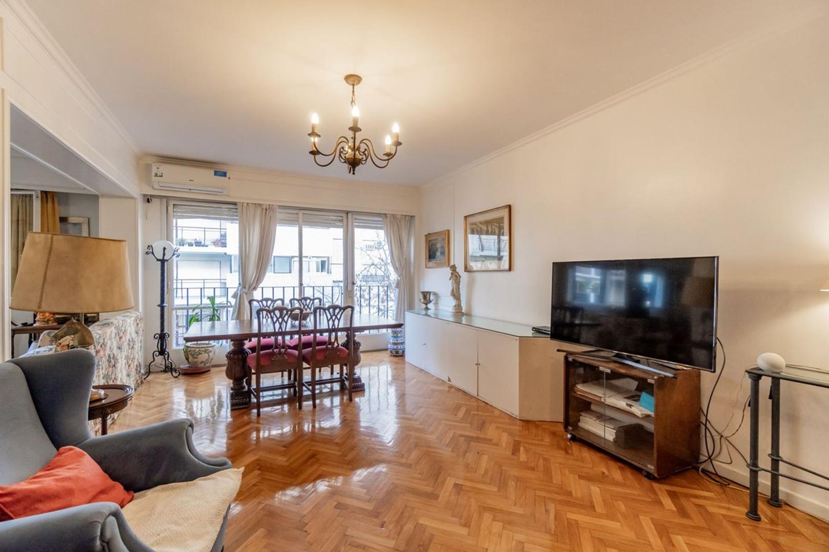 DEPARTAMENTO 4 AMB EN VENTA EN BELGRANO C/COCHERA