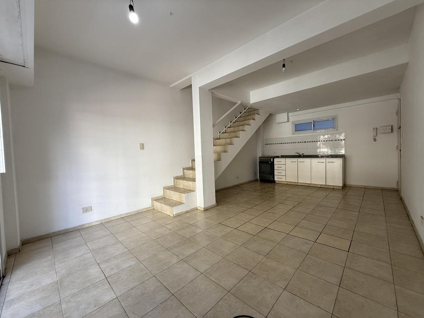 Thames al 300 (Camargo y Padilla)