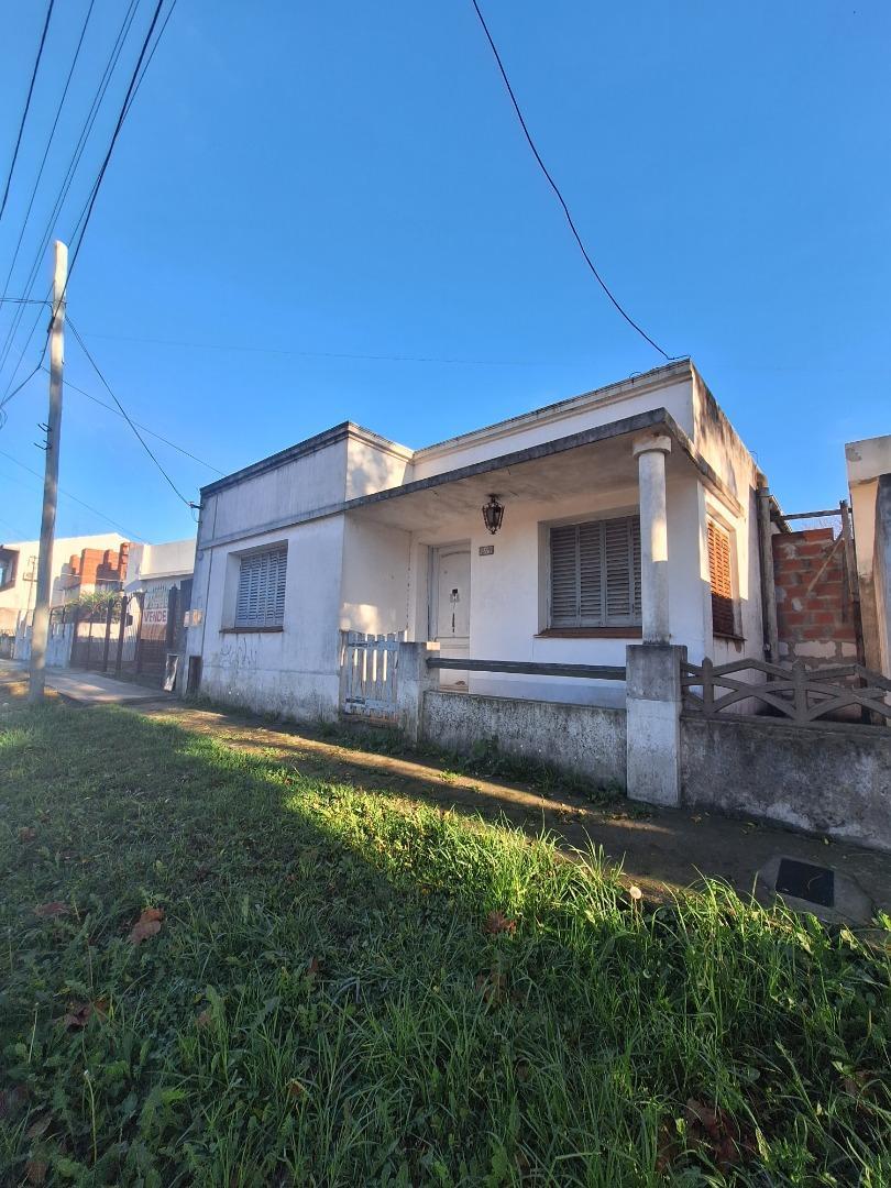 Casa en Venta en Quilmes, USD 60.000