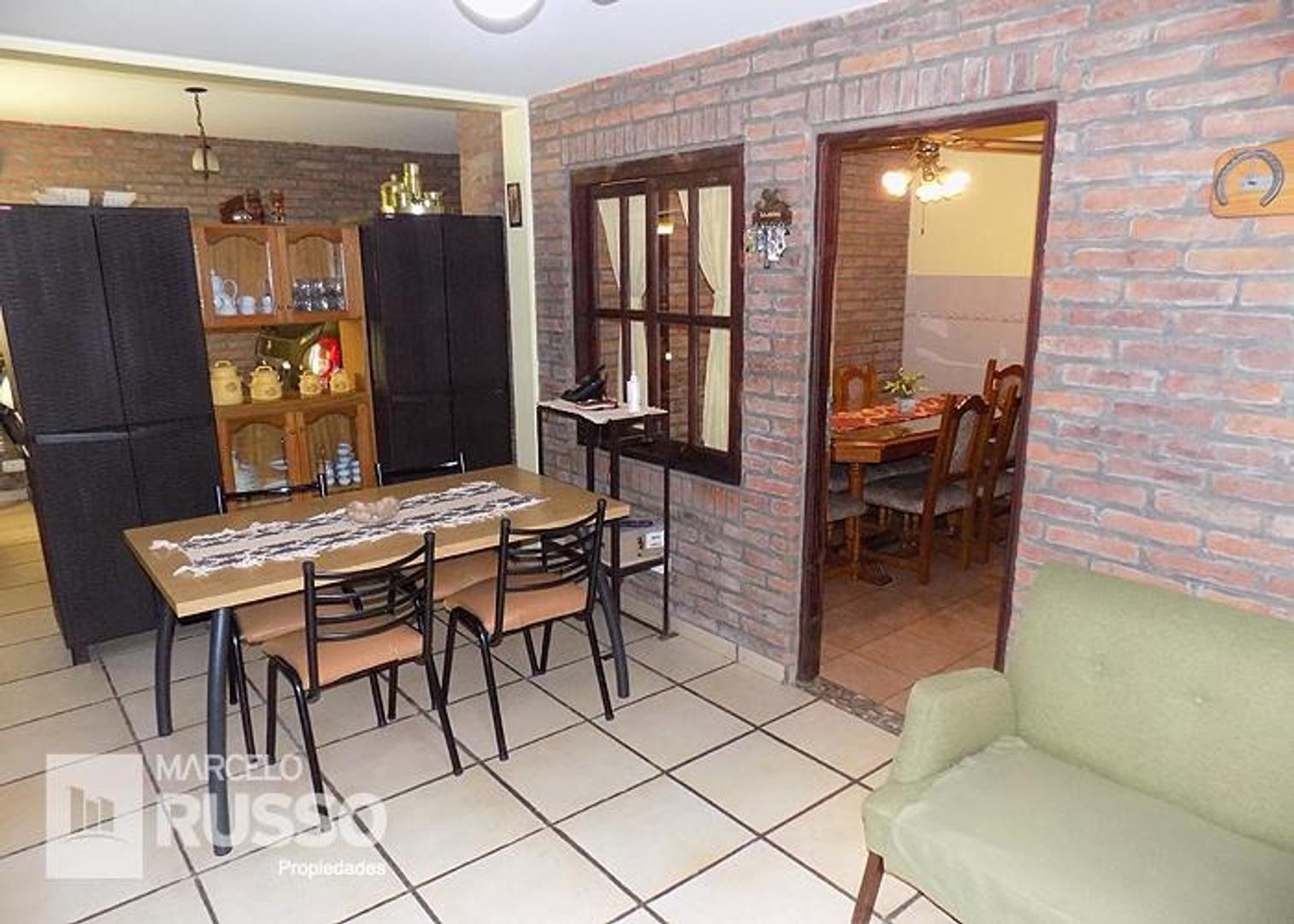 Dr. Delfor Díaz  2348