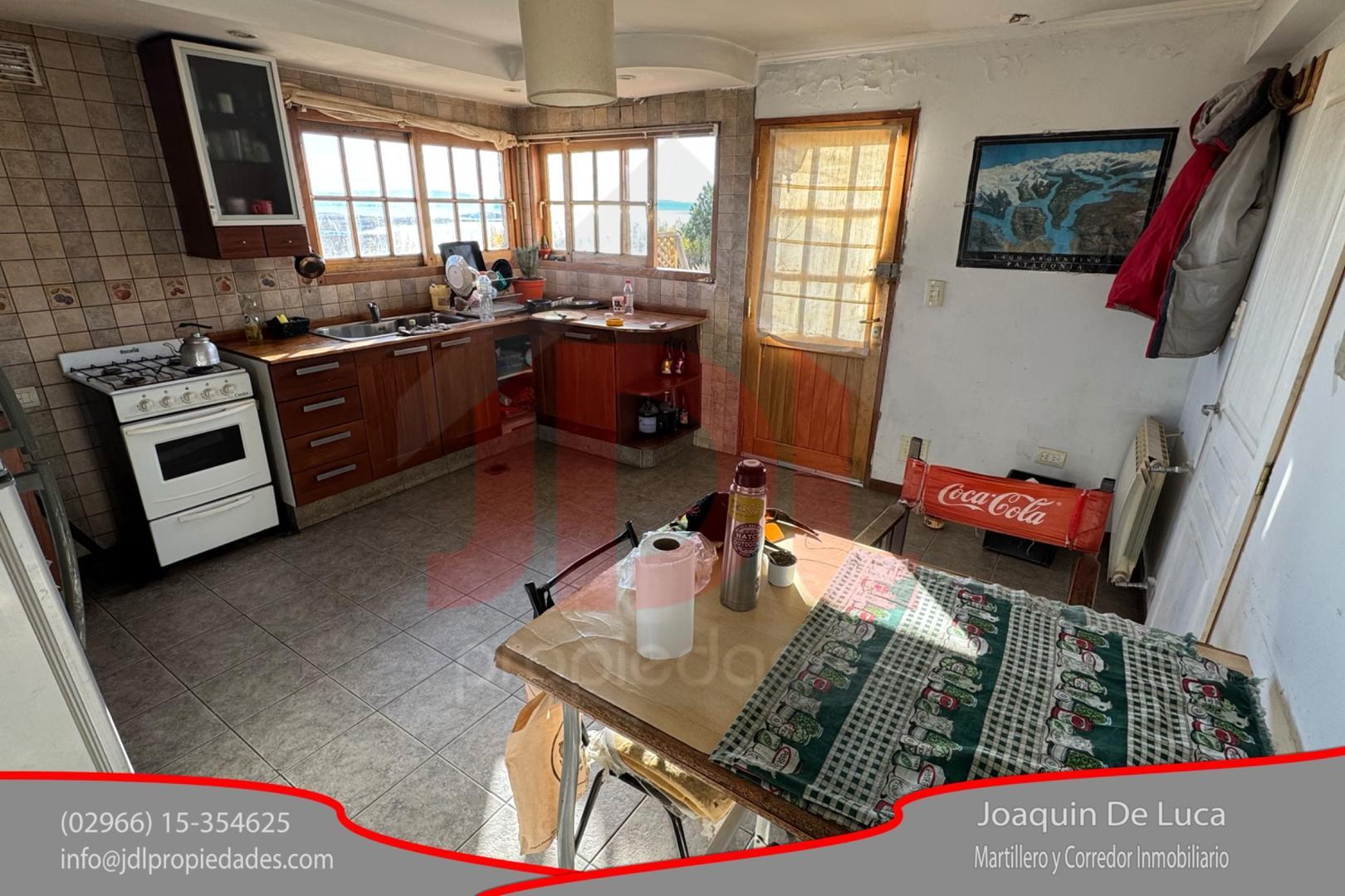 Casa 3 ambientes con 1 baño