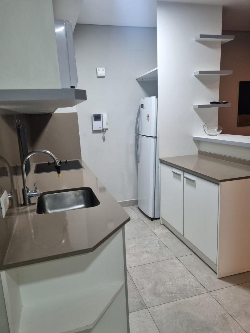 Luis María Campos 300