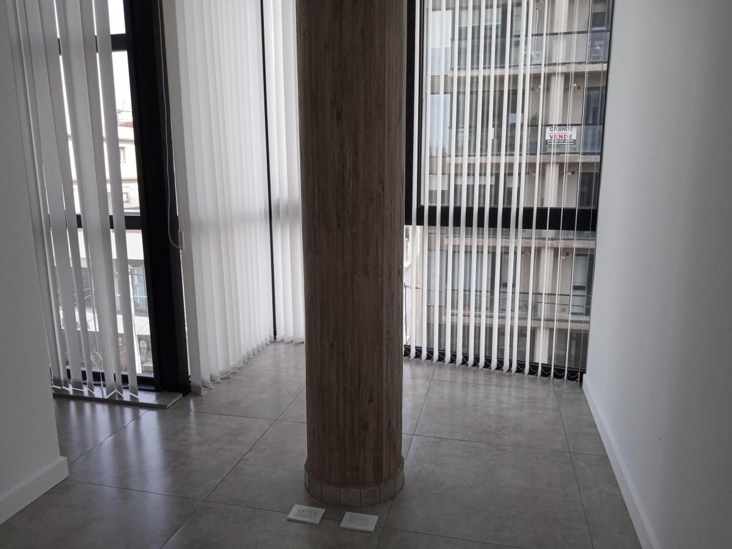 OFICINA COMERCIAL 1 AMBIENTE EN ALQUILER ZONA GUEMES