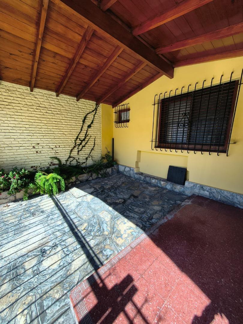 Casa en Venta en Castelar Norte, USD 185.000