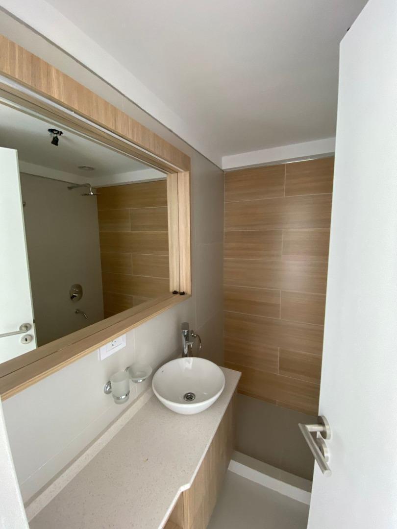 Departamento en Alquiler en Ituzaingo Norte, $ 1.150.000