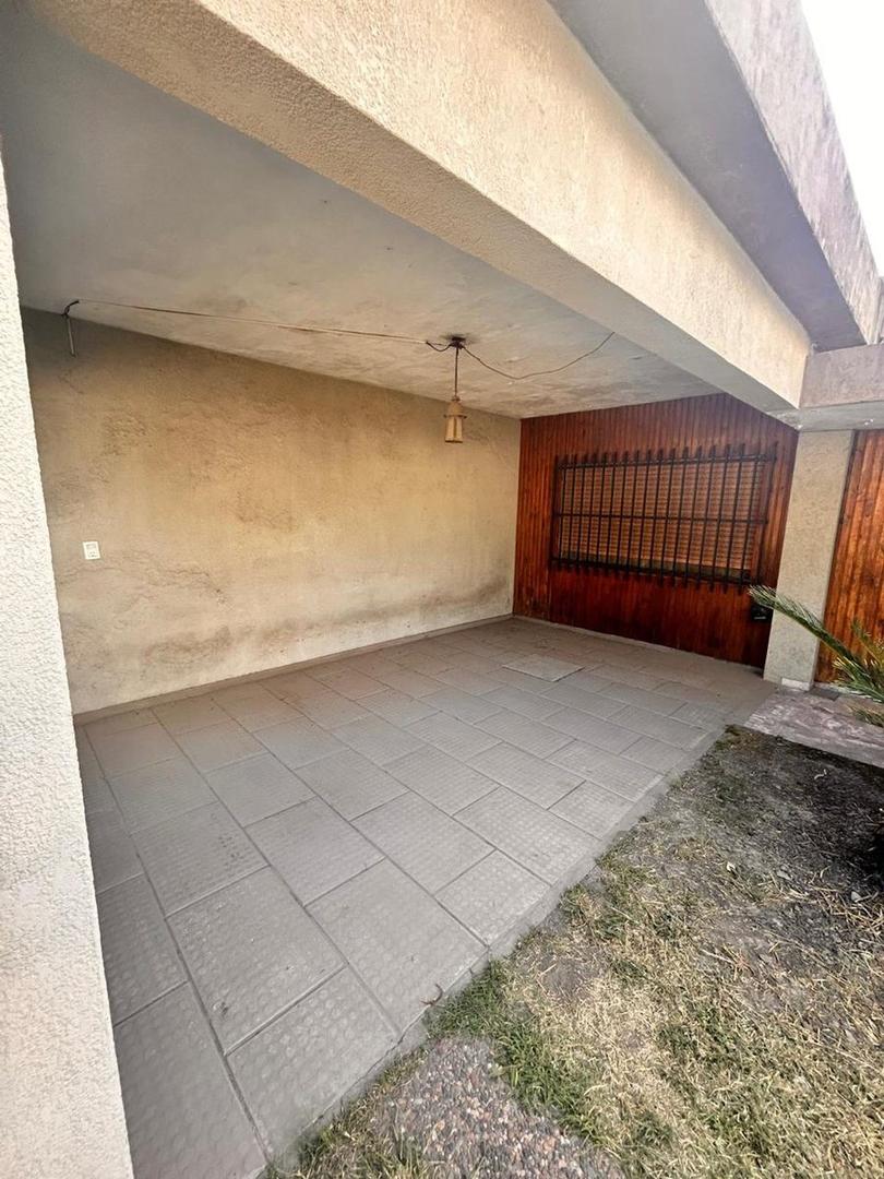 Casa en Venta en Villa Luzuriaga, USD 99.000