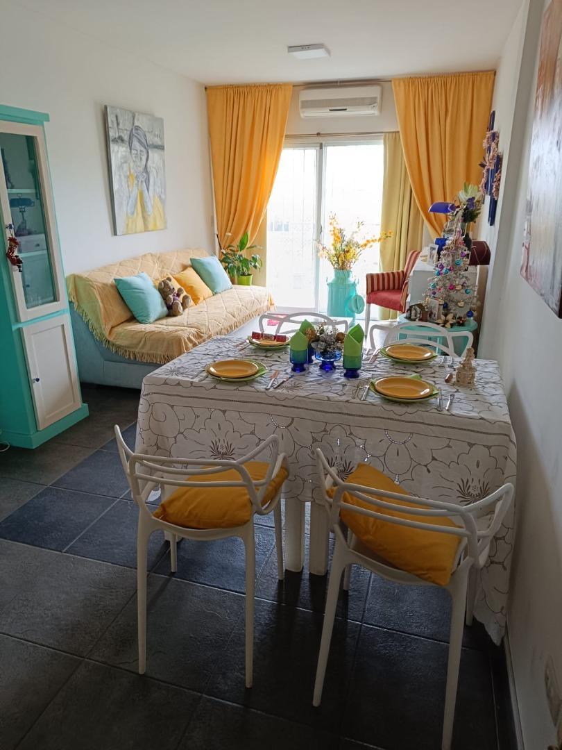 Alquiler  de 3 amb. amoblado con coch. en San Telmo