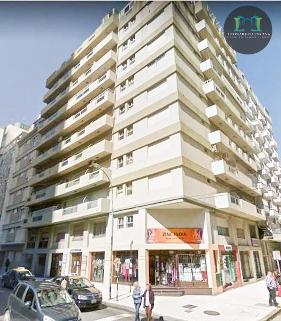 VENTA DEPT. TIPO PENTHOUSE 4 AMBIENTES CON TERRAZA Y BALCÓN