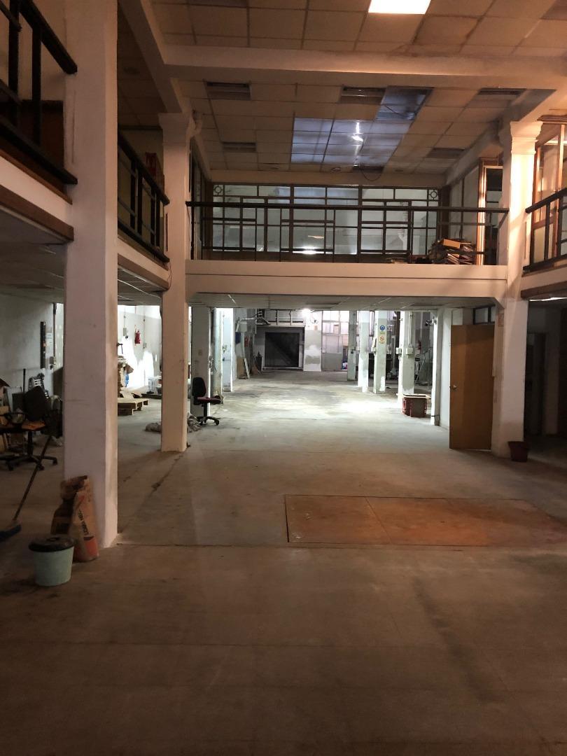 LOCAL - DEPOSITO 950 M2 COMERCIAL UNICO  