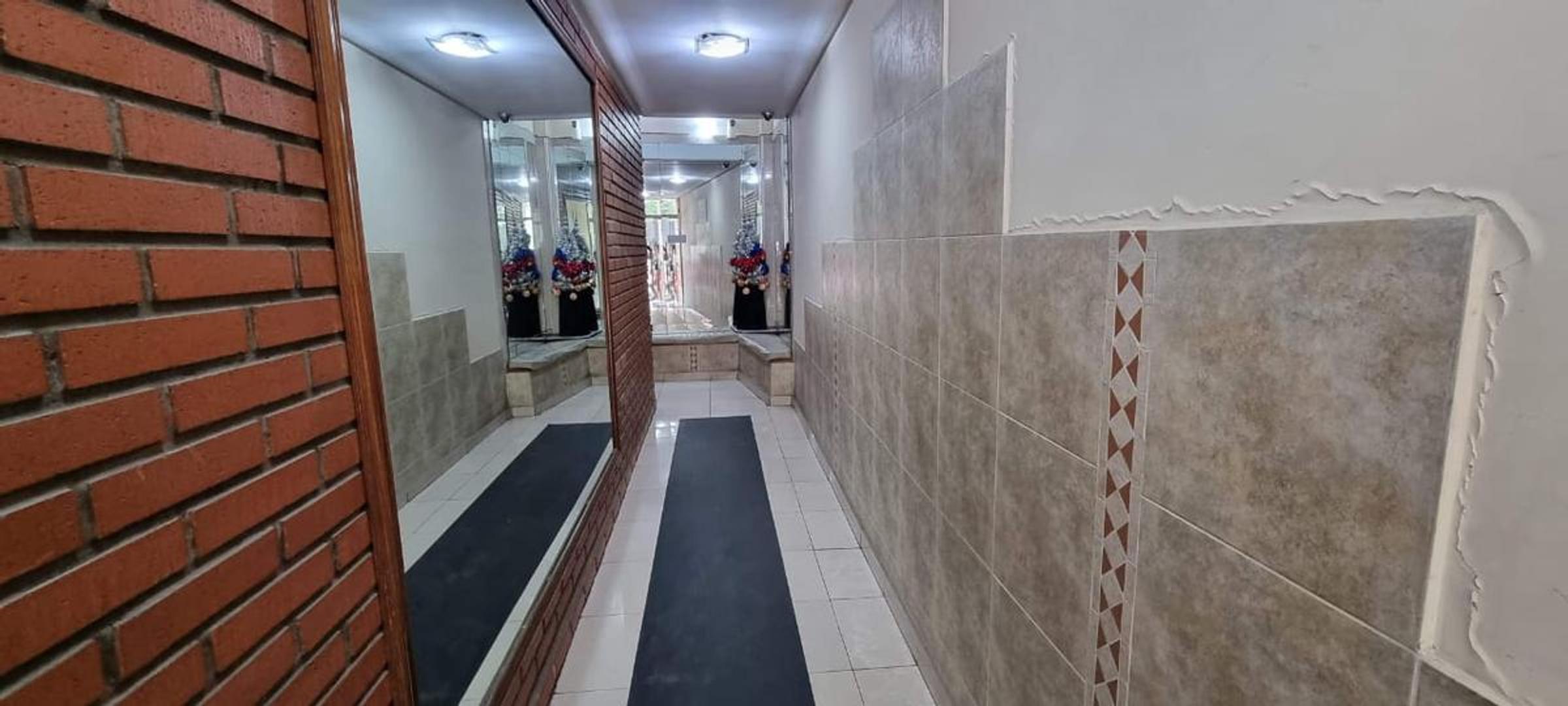 Departamento en Alquiler 42 años