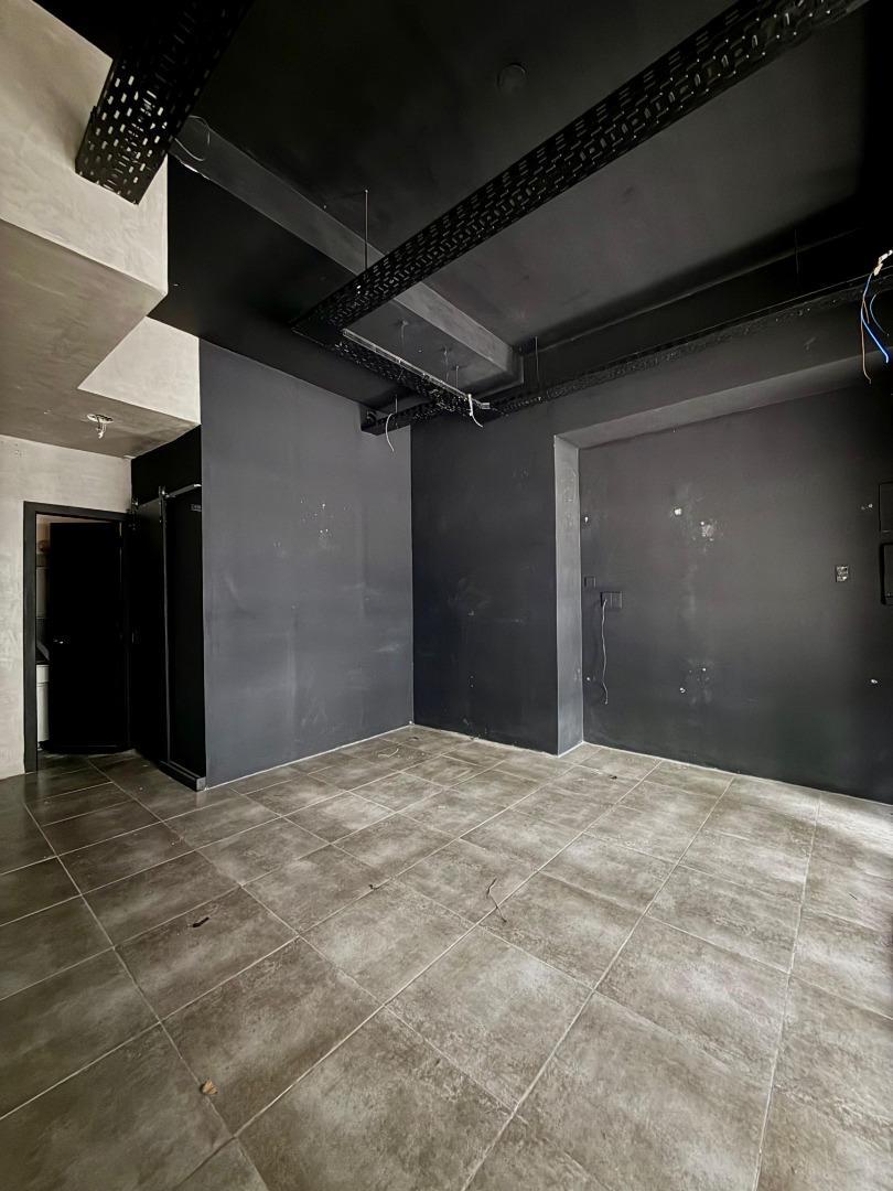 LOCAL EN ALQUILER, LOMITAS