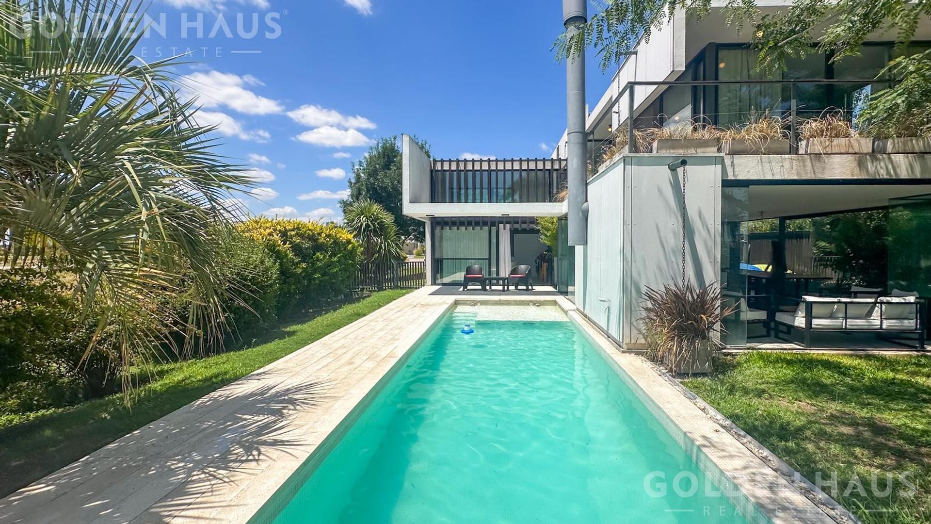 Casa de diseño de 6 ambientes en venta en Lagos de Canning