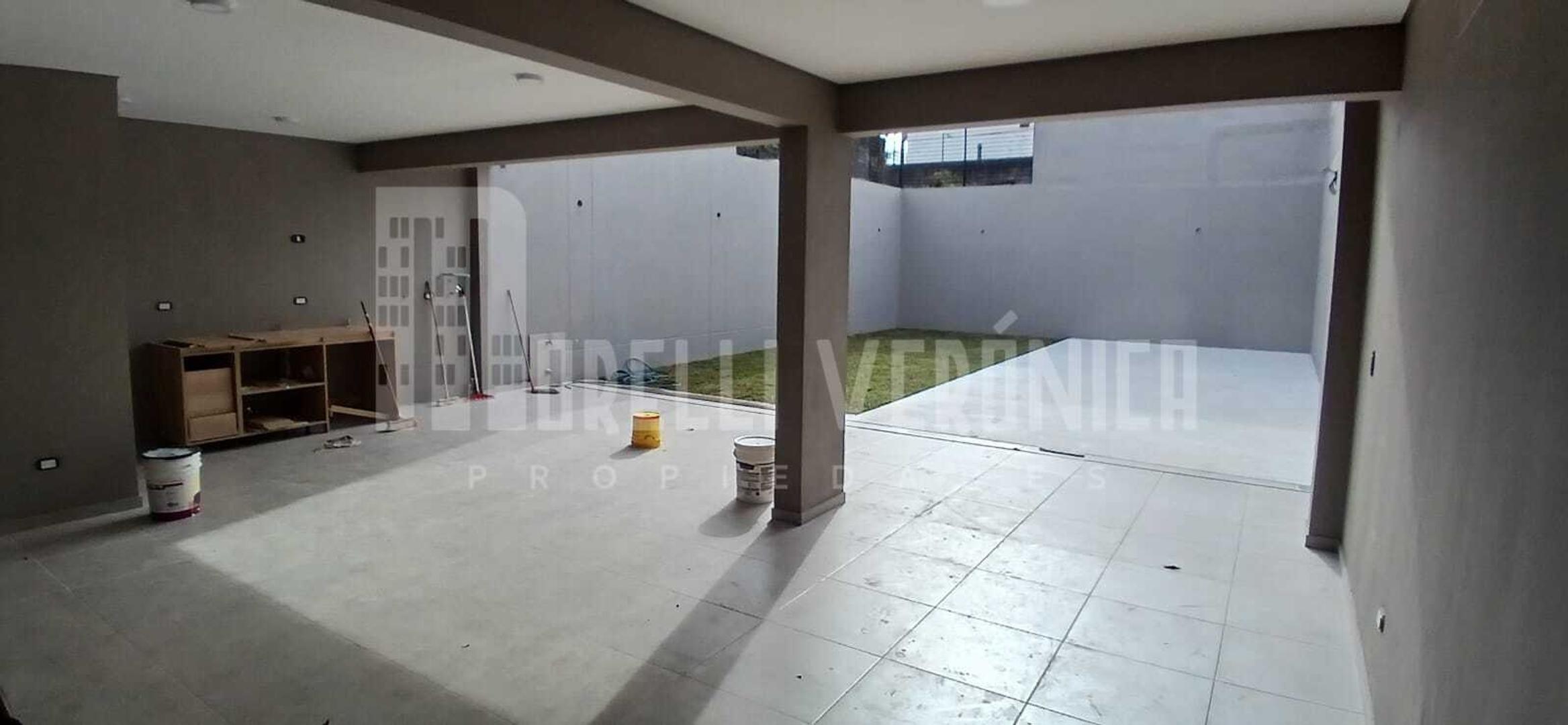 Departamento 4 ambientes con 3 baños