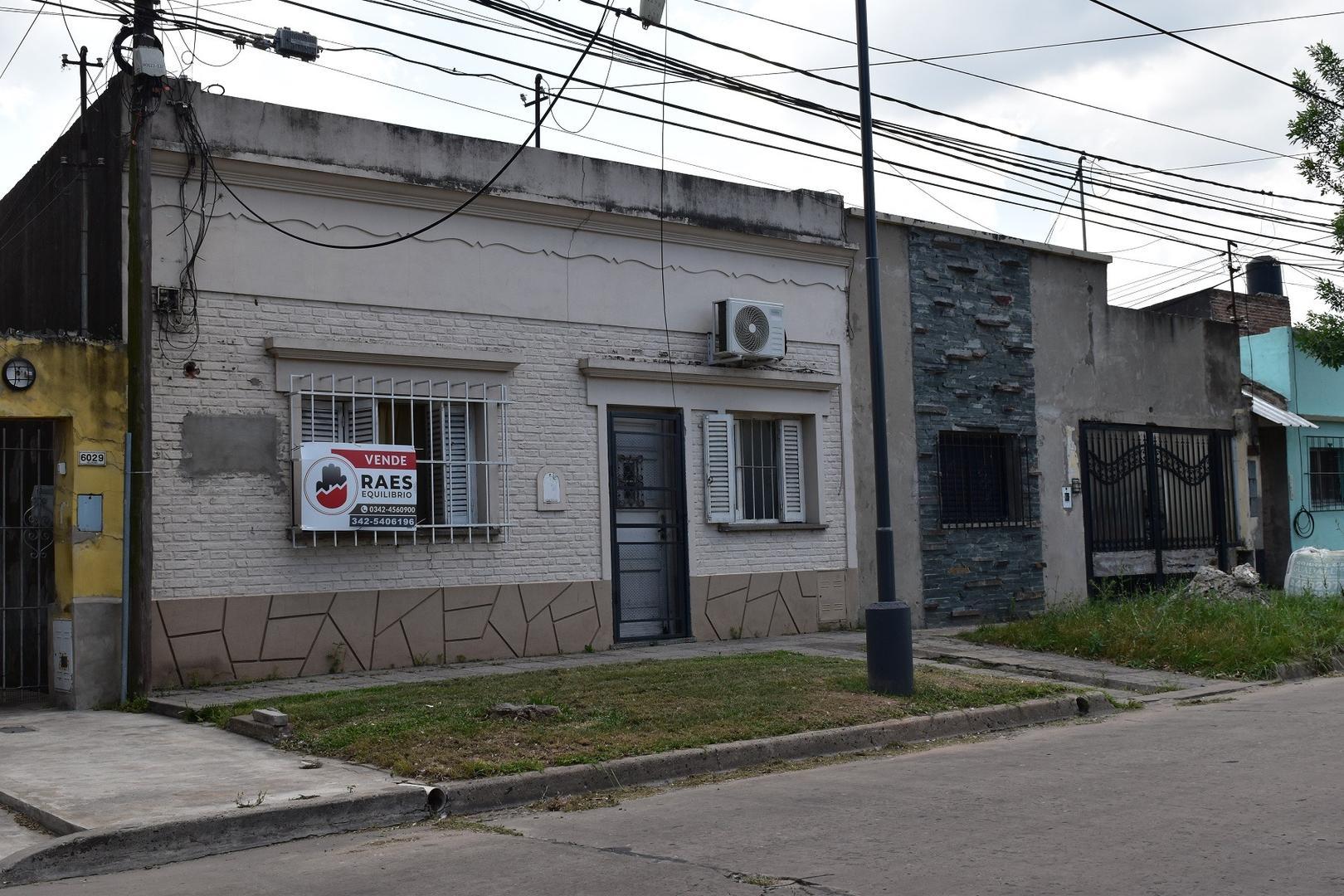 CASA DE 2/3 DORMITORIOS EN EL CORAZÓN DE MARÍA SELVA