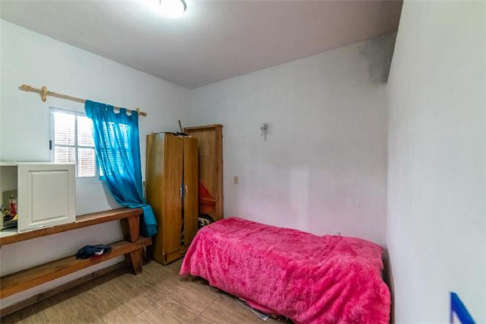 2 Viviendas en el mismo padrón. Ideal para Inversores...