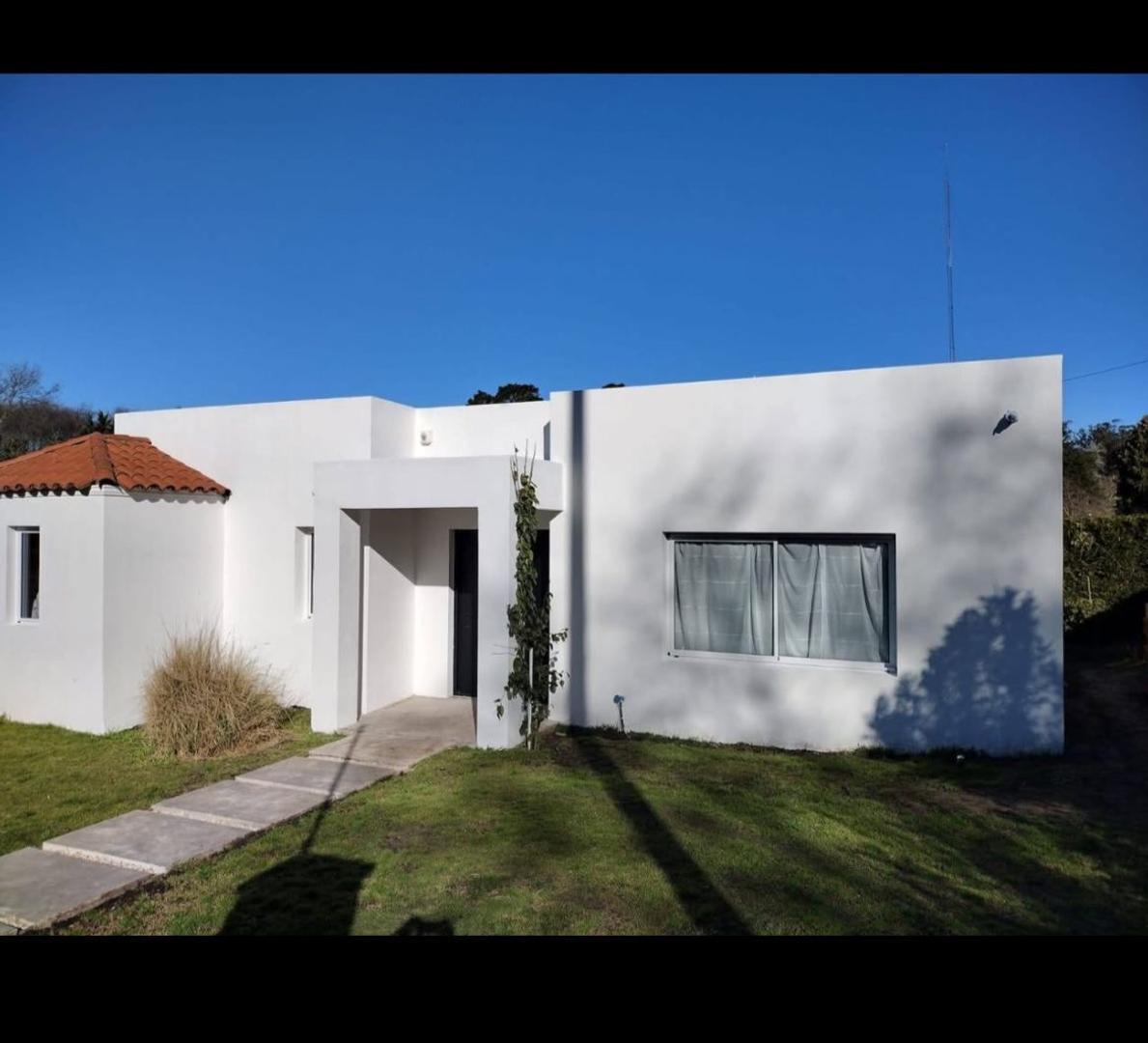Venta de casa de 4 amb en sierra de los padres