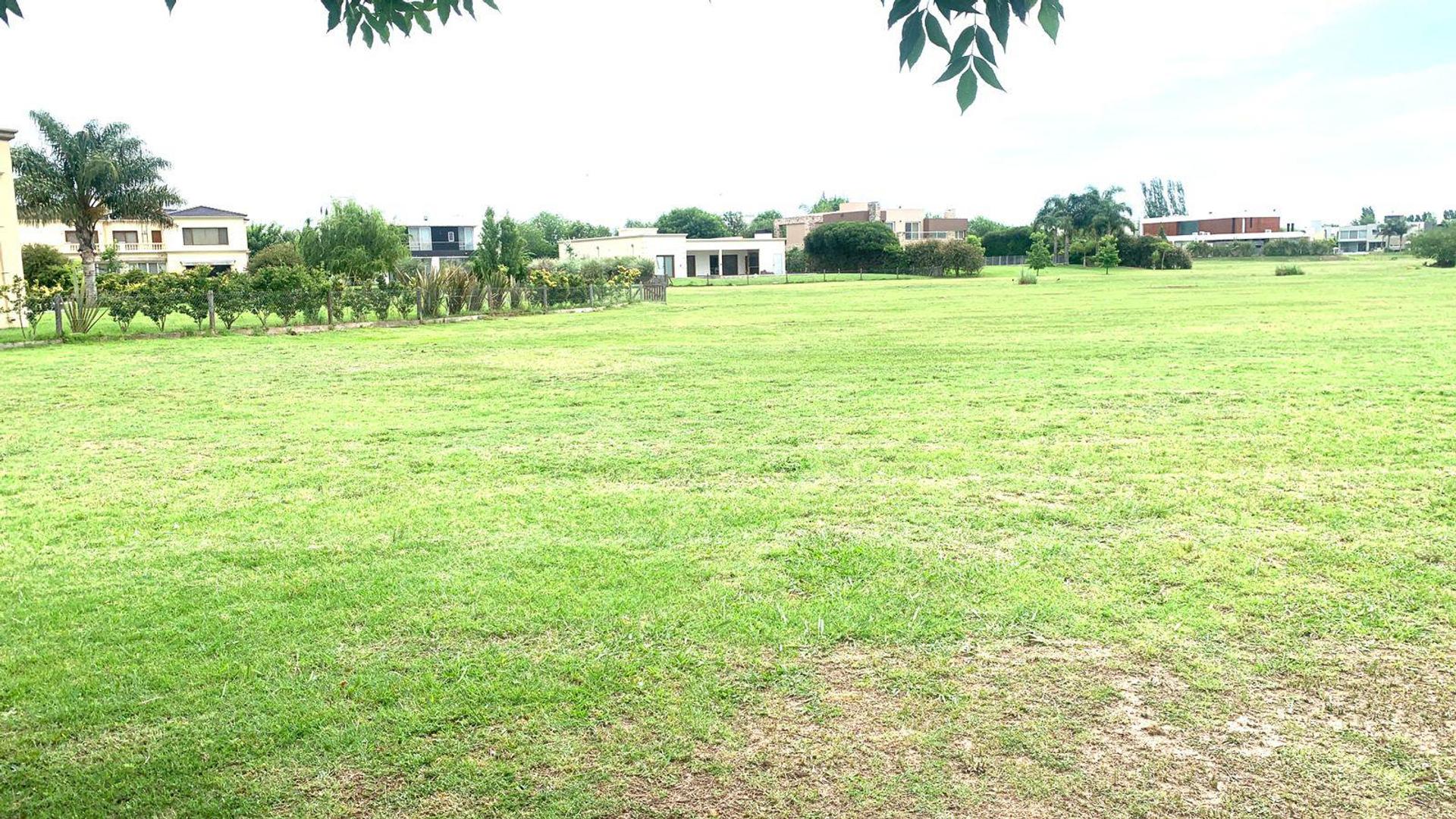 Terreno en Venta de 1100,0 m2