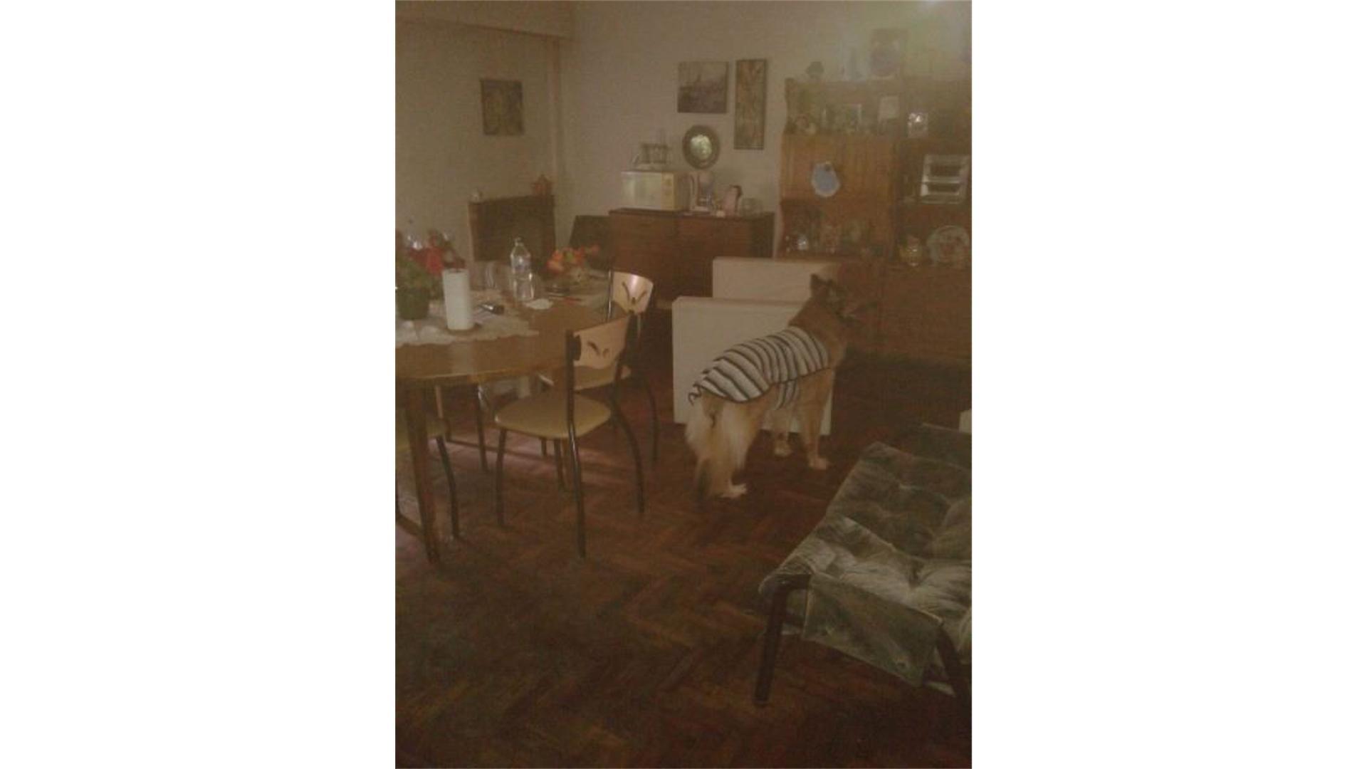 AMPLIO TIPO CASA 2 DORMITORIO CON PATIO