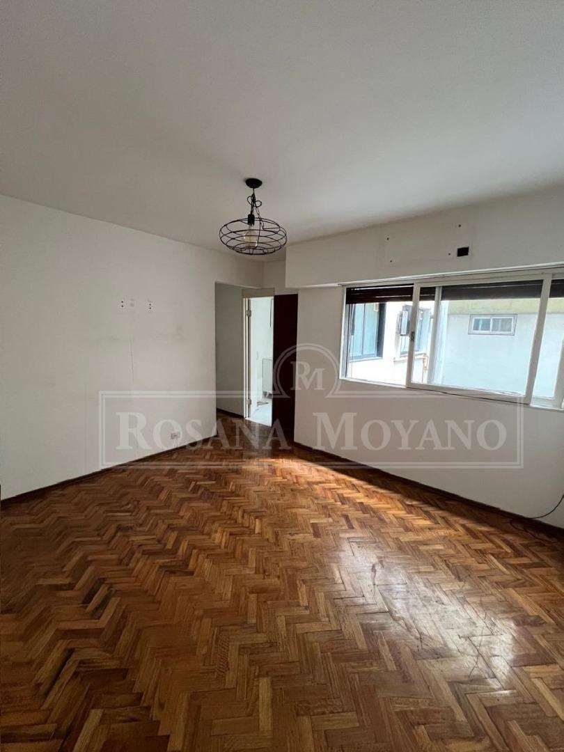 Av. Maipú 2600, Piso 7