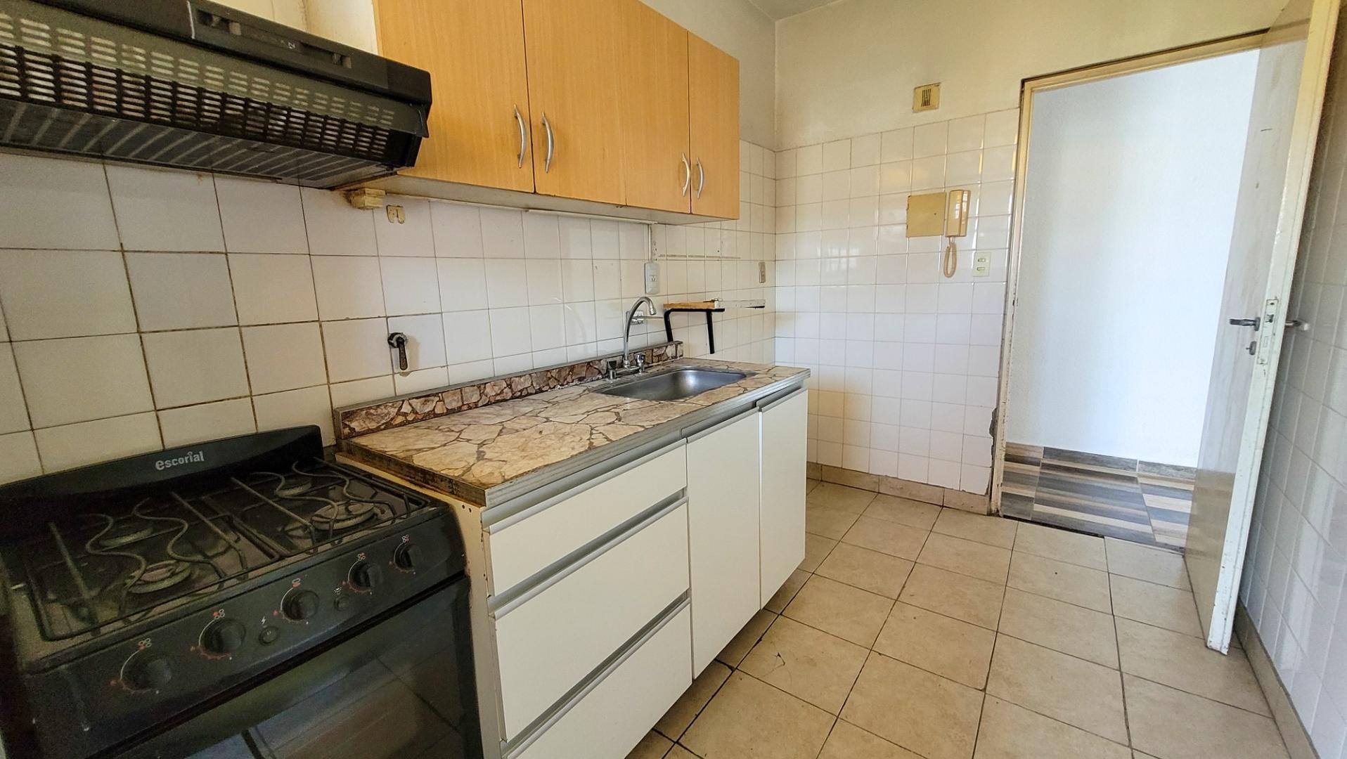 Departamento 4 ambientes con 1 baño