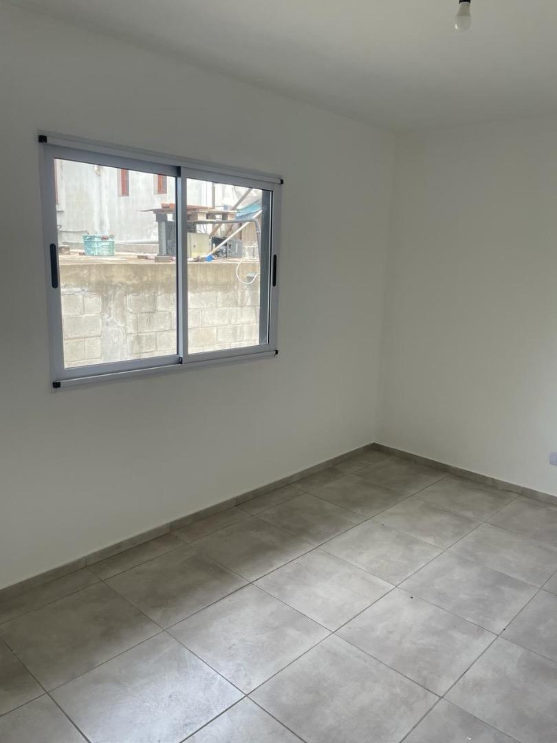 Dpto en primer piso en venta a estrenar en merlo