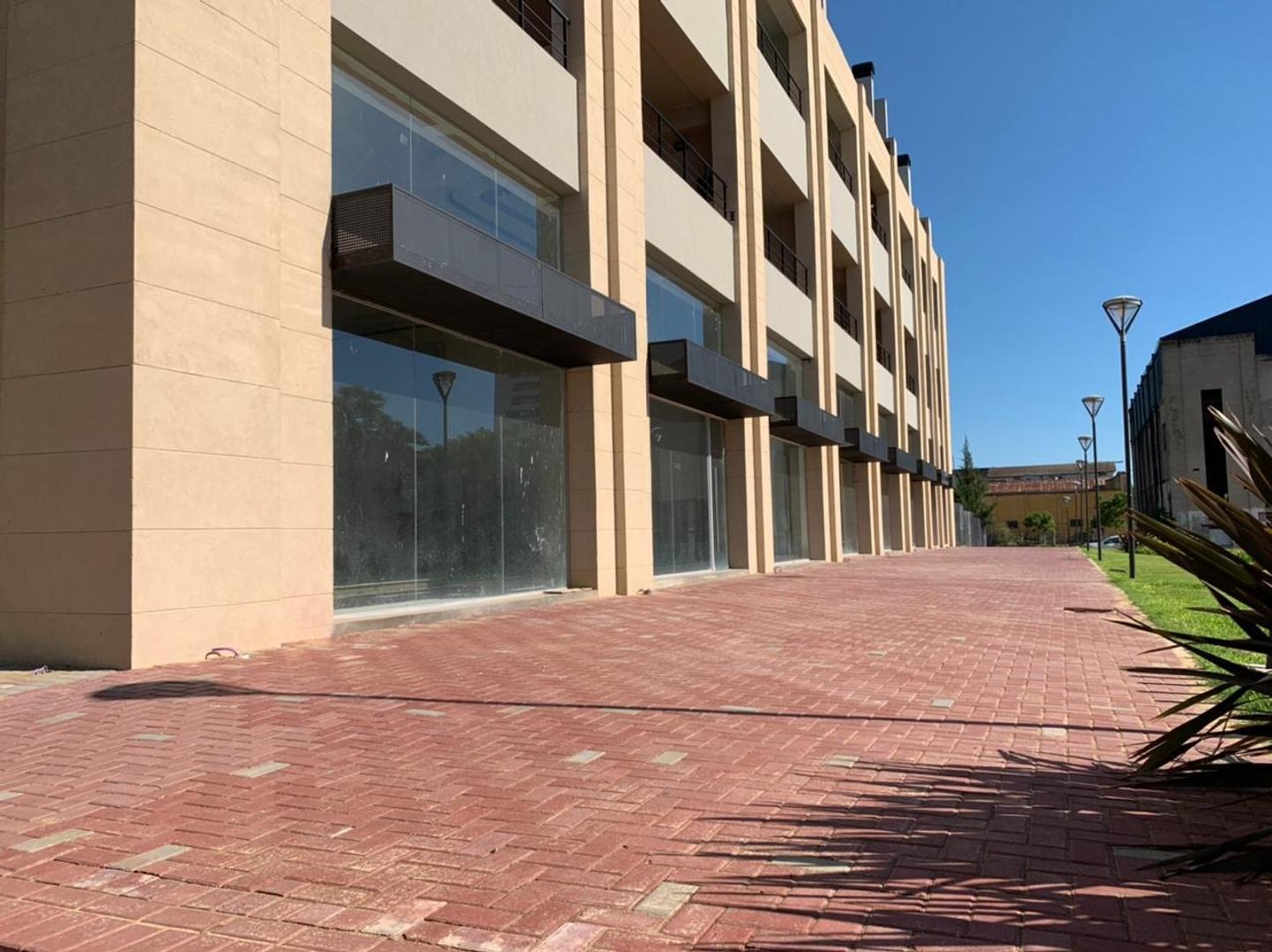 Zarate Chico, Av. Costanera Luis Rocha  1859