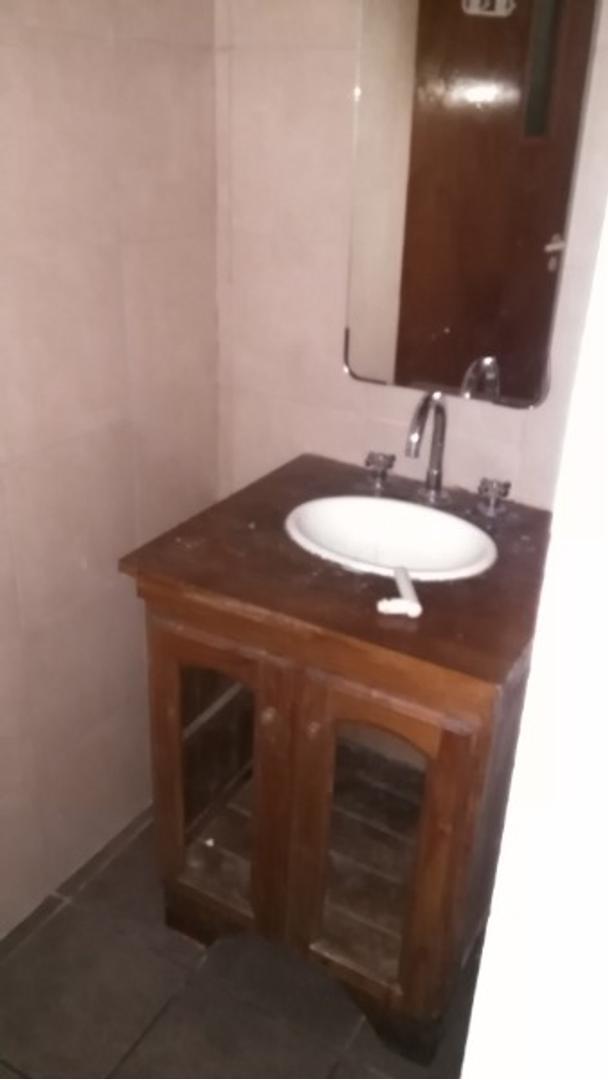 Depto Tipo Casa en Alquiler de 2 dormitorios