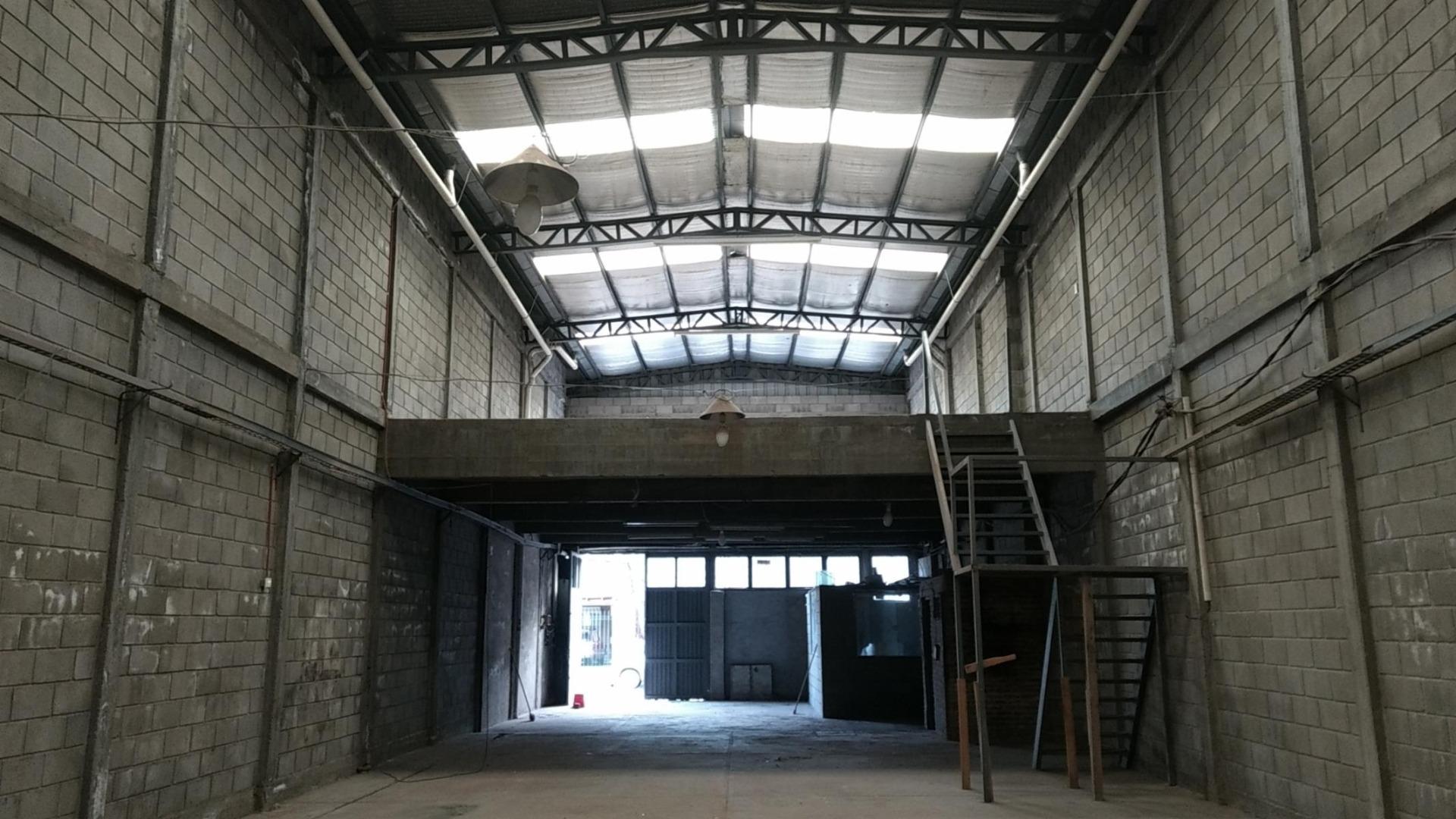 EXCELENTE GALPON DE 233MTS2 - ZONA I/R - SAN MARTIN