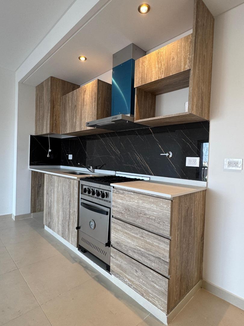 DEPARTAMENTO SEMIPISO 3 AMBIENTES CON BALCON A ESTRENAR