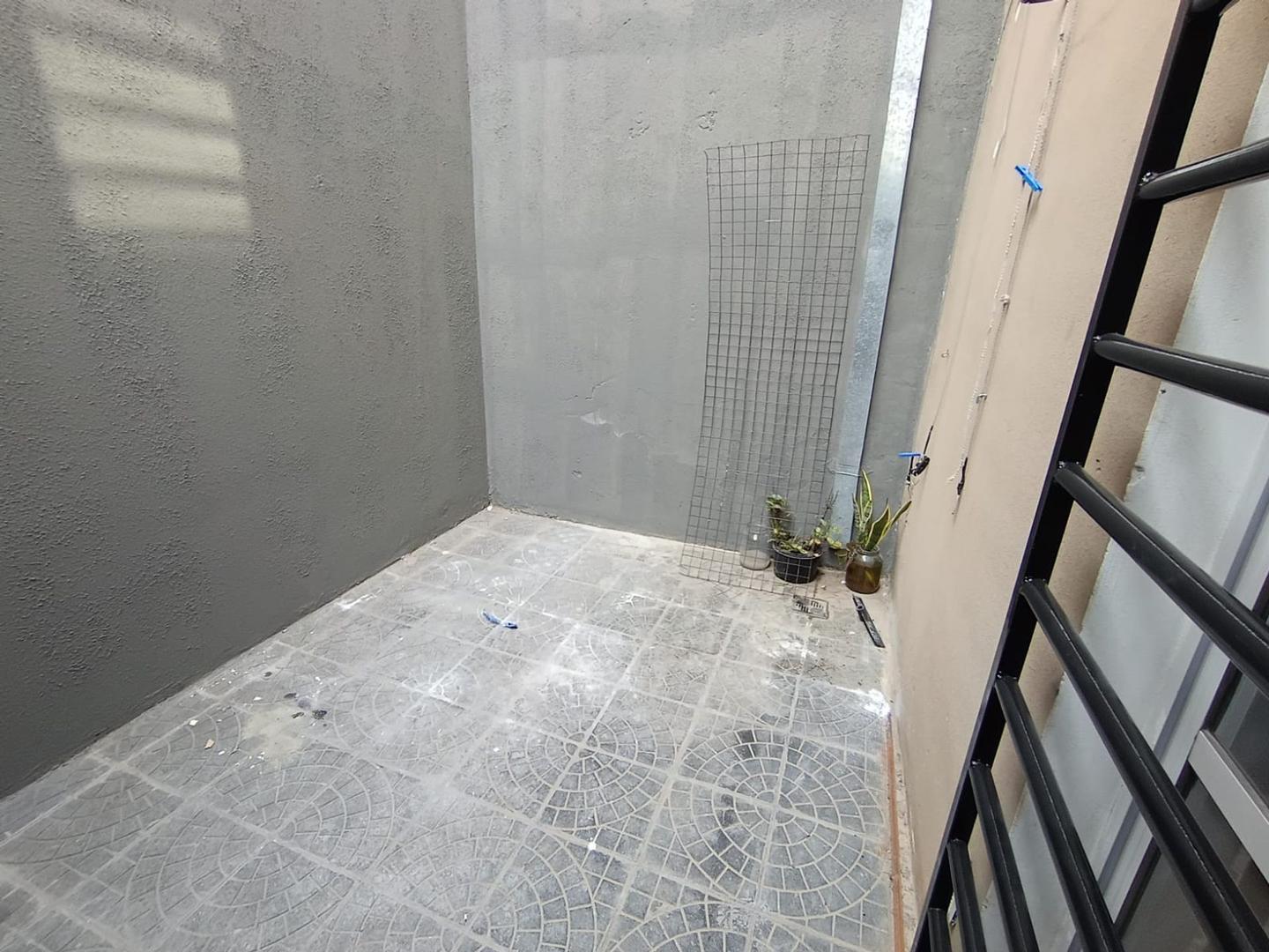 Depto Tipo Casa en Alquiler de 2 ambientes