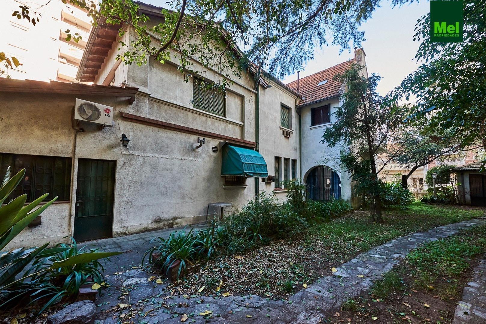 Local en Venta 70 años