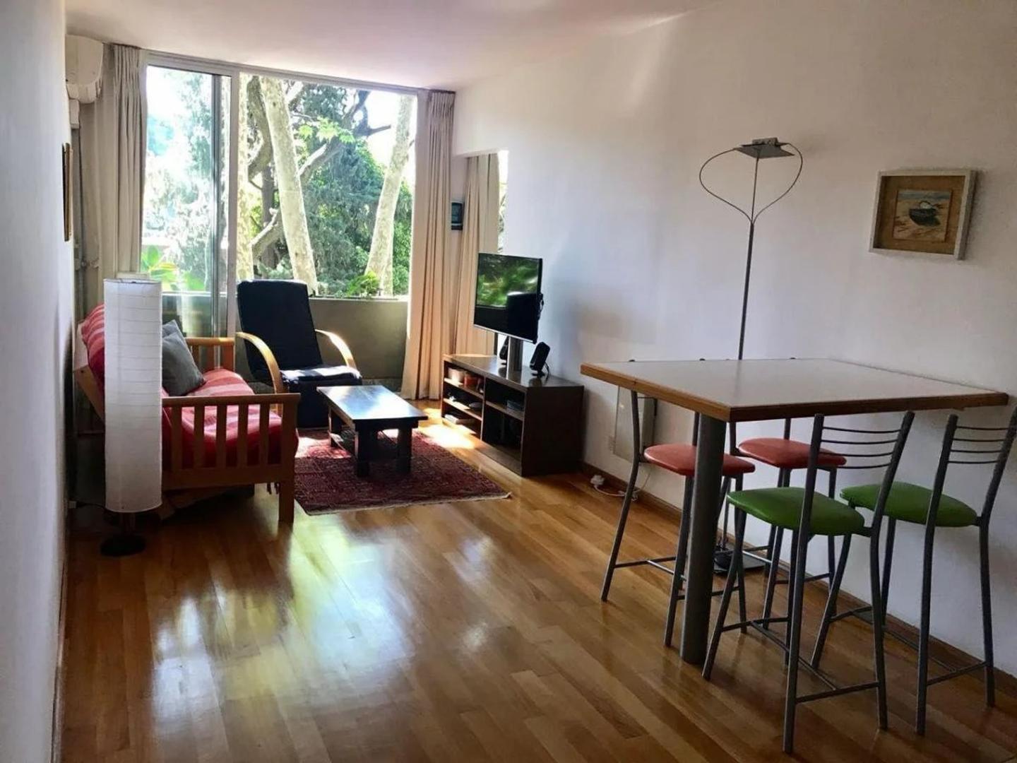 Julio Argentino Roca 900, Piso 3