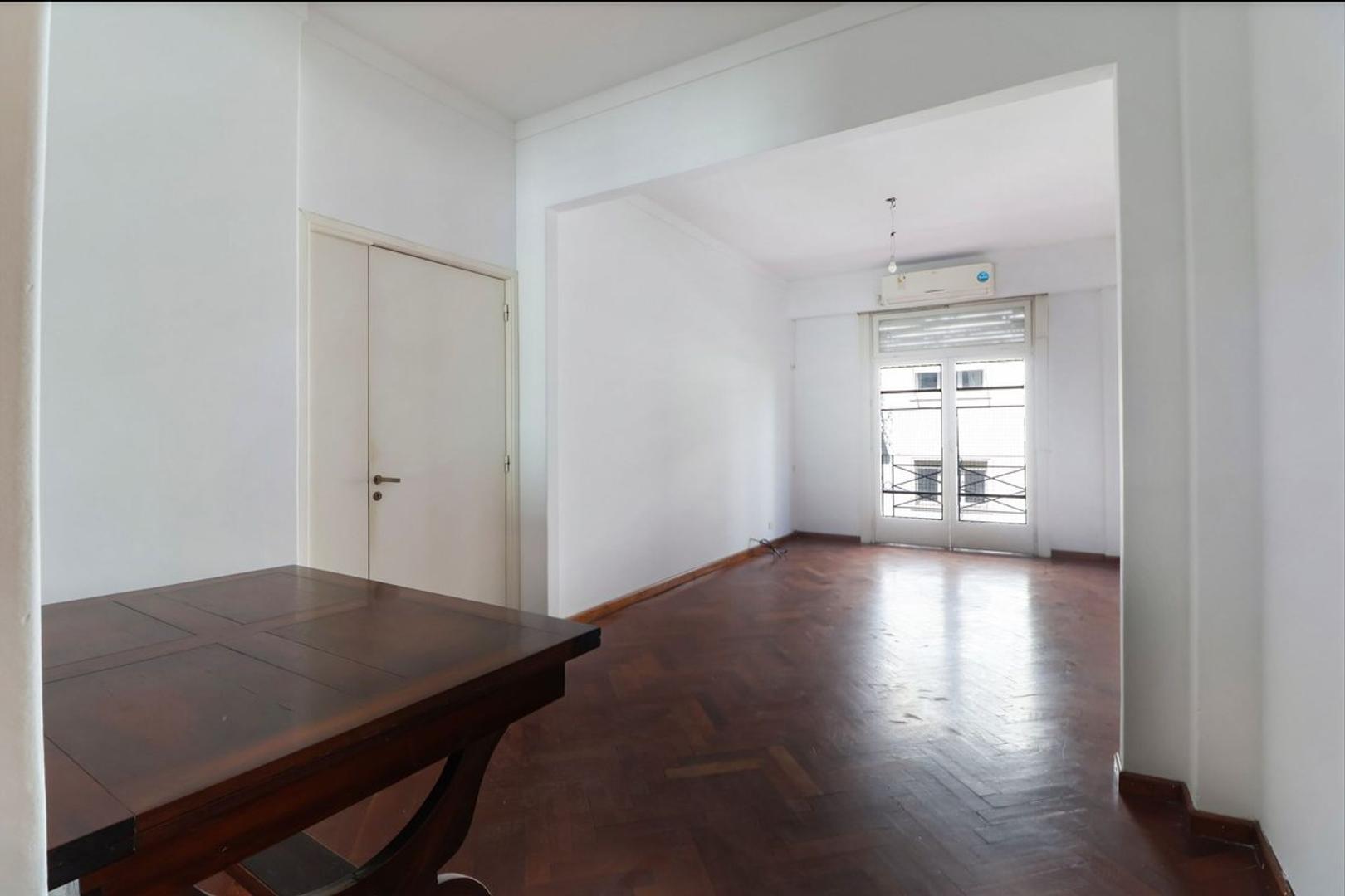 VENTA 3 AMBIENTES RECOLETA CON BALCON LUZ Y SOL