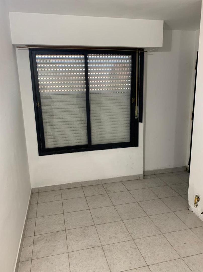 Departamento en Alquiler en Tablada, $ 450.000