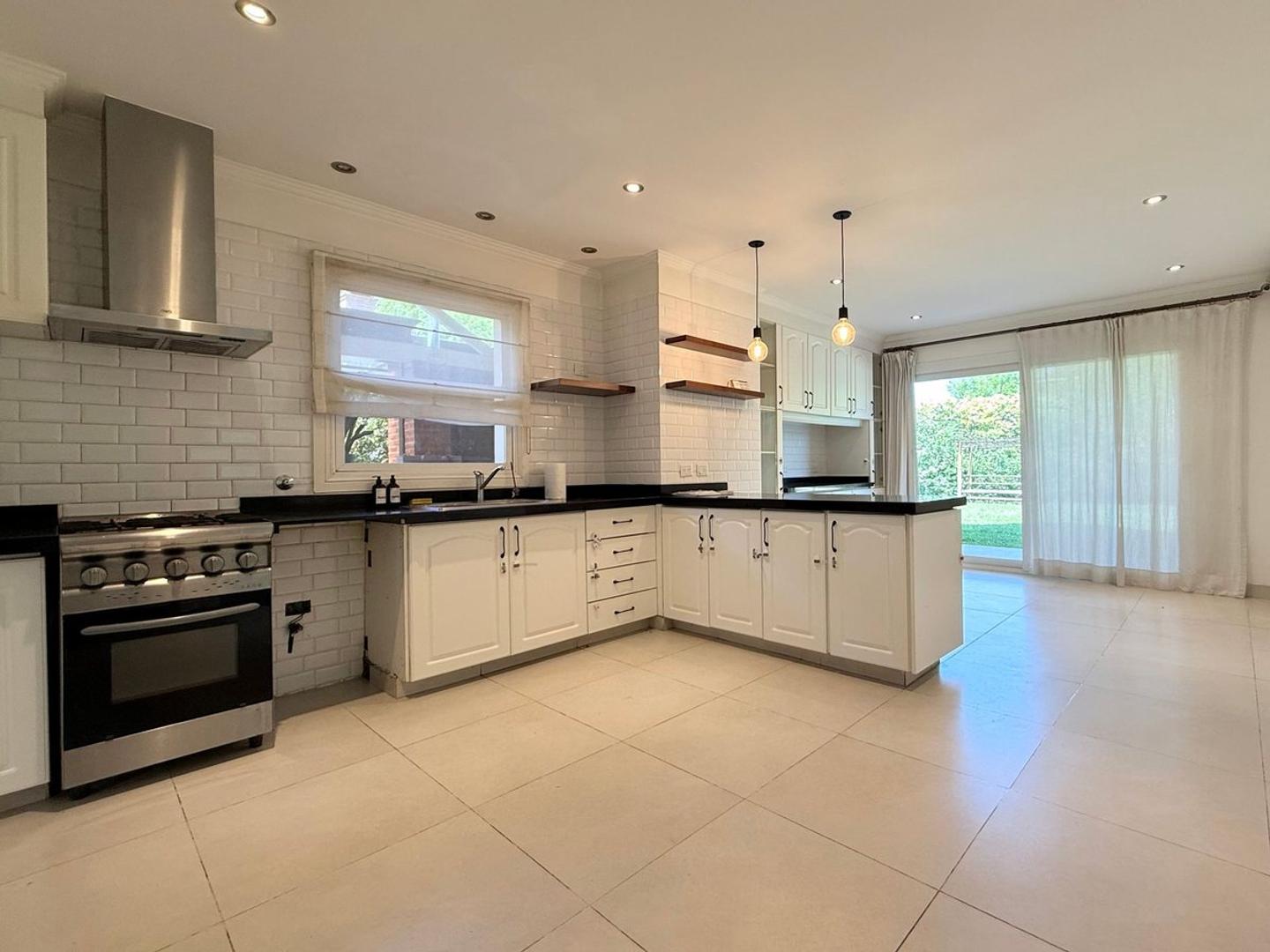 CASA EN VENTA, LOS SENDEROS II,  PILAR, BS.AS.