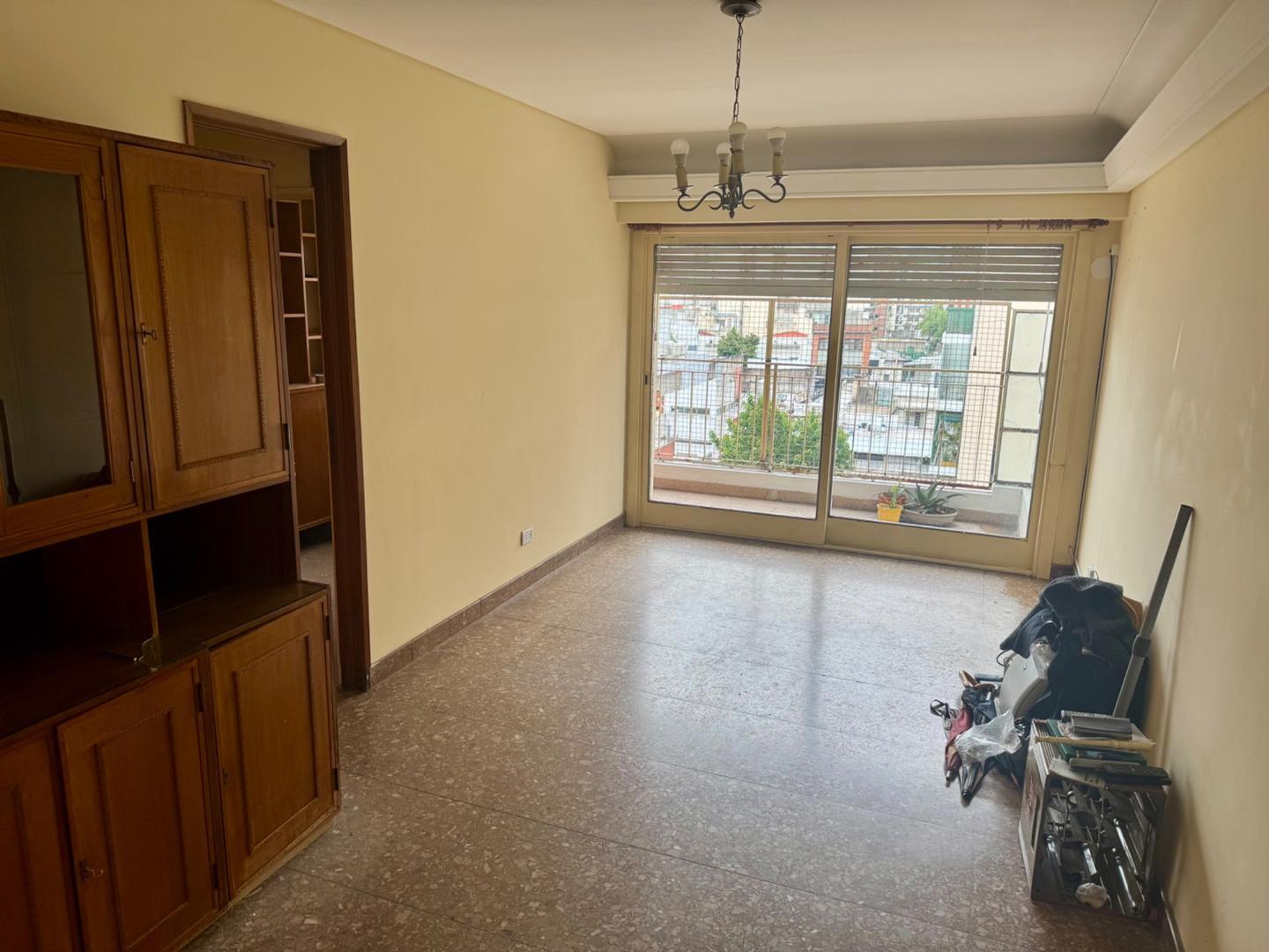 Villa Urquiza 3 ambientes c/ escritorio Bauness y Olazabal