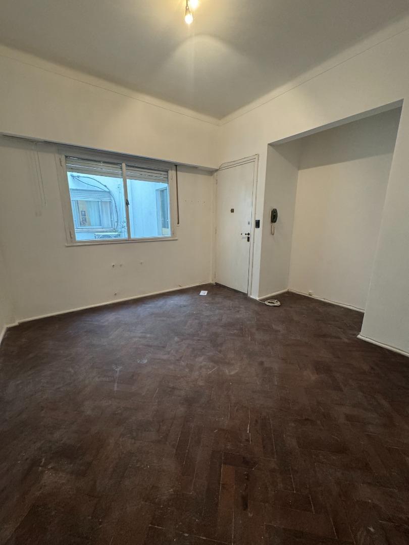 DEPARTAMENTO CON BALCON